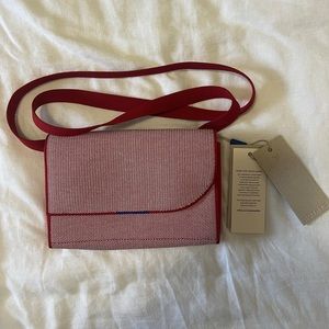 NWT Rothy’s Belt Bag in Light Poppy
